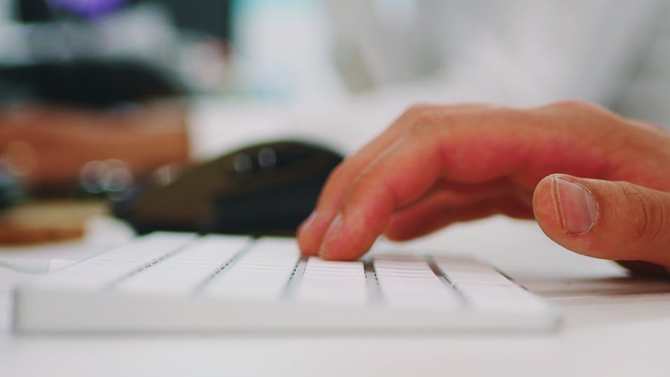 typing(16x9)