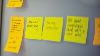 yellow-post-it(16x9)
